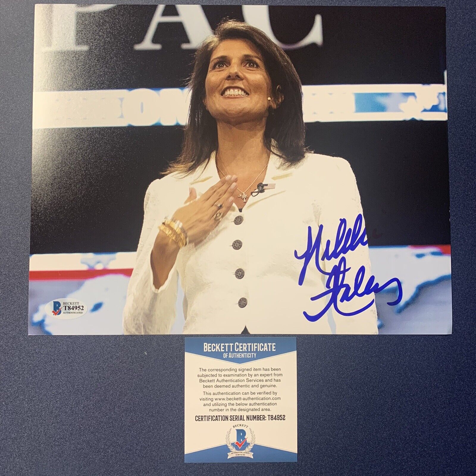 NIKKI HALEY HAND SIGNED AUTOGRAPH 8x10 Photo Poster painting AMBASSADOR 2024 PRESIDENT? BAS COA