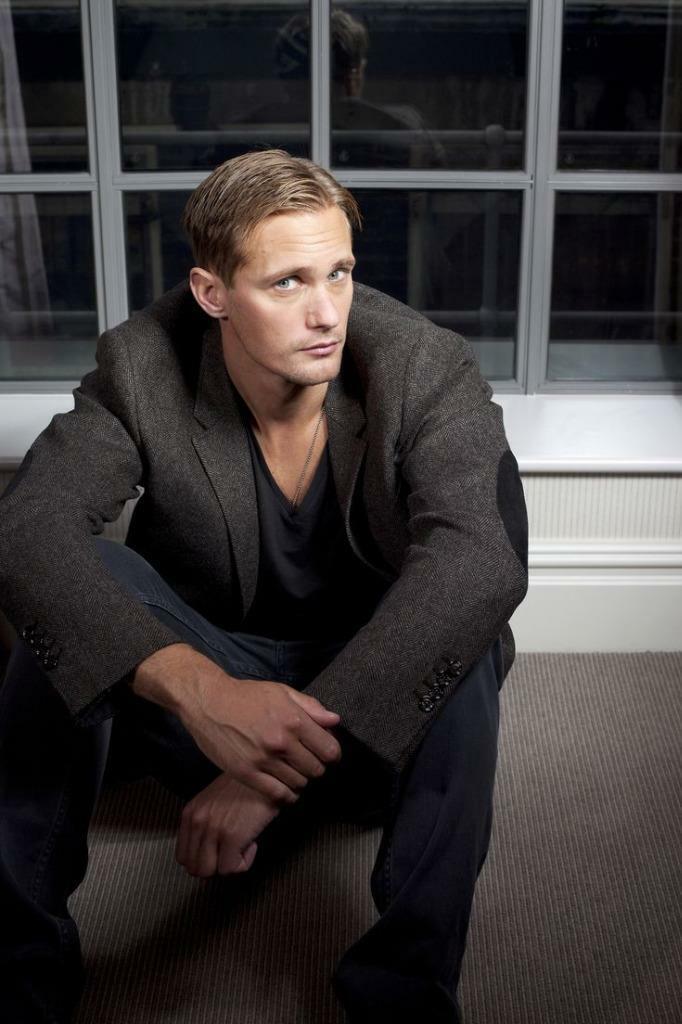 Alexander Skarsgard 8x10 Picture Simply Stunning Photo Poster painting Gorgeous Celebrity #13