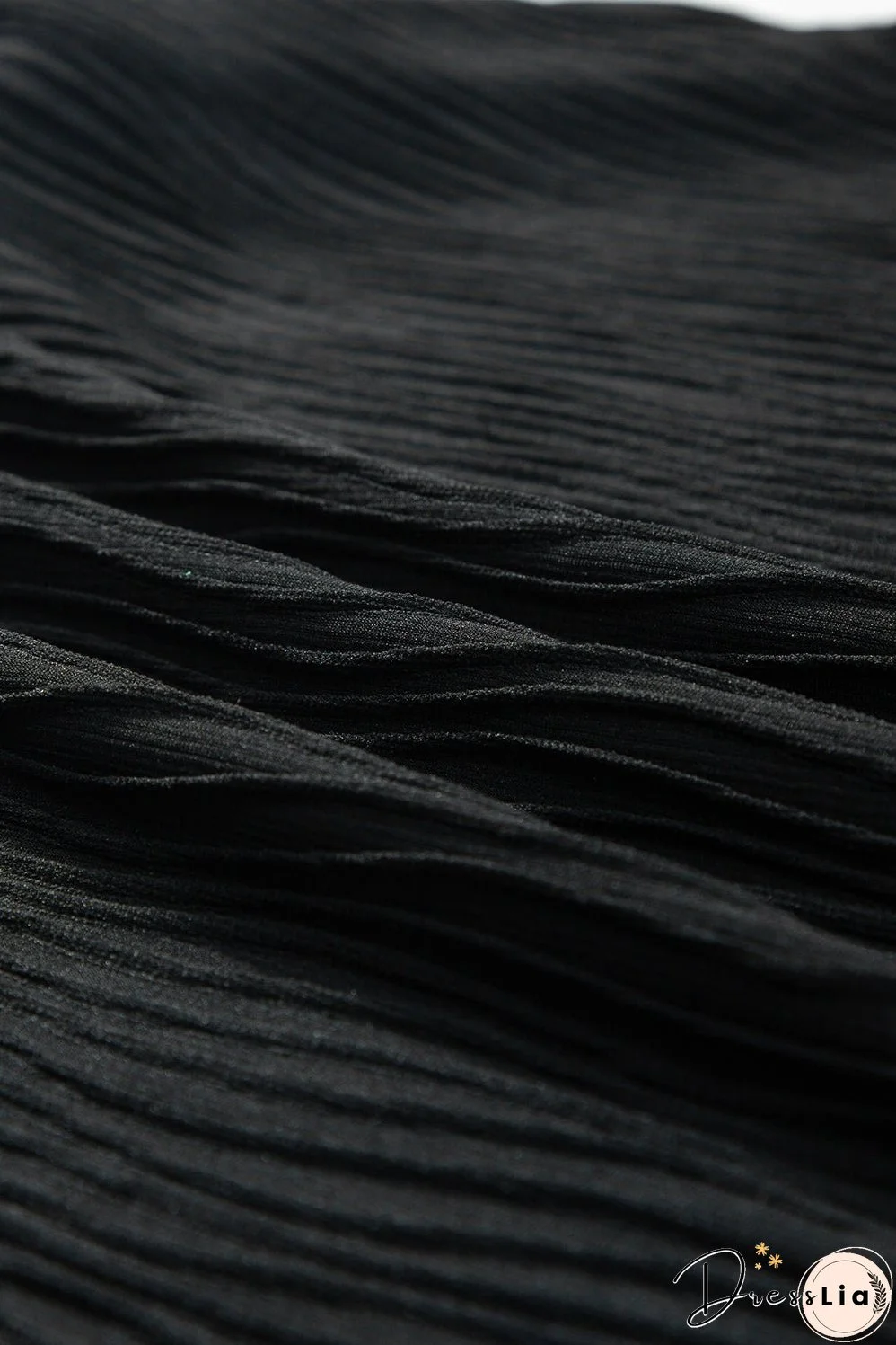 Black Textured V Neck Short Sleeve Pockted Mini Dress