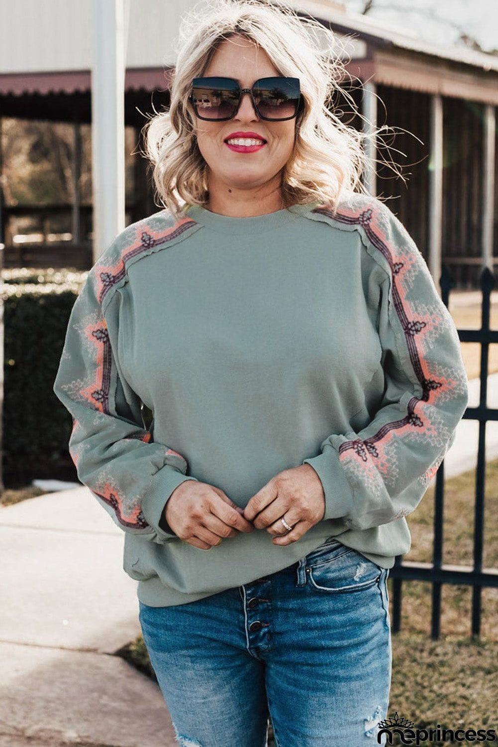 Plus Size Embroidered Patchwork Long Sleeve Sweatshirt
