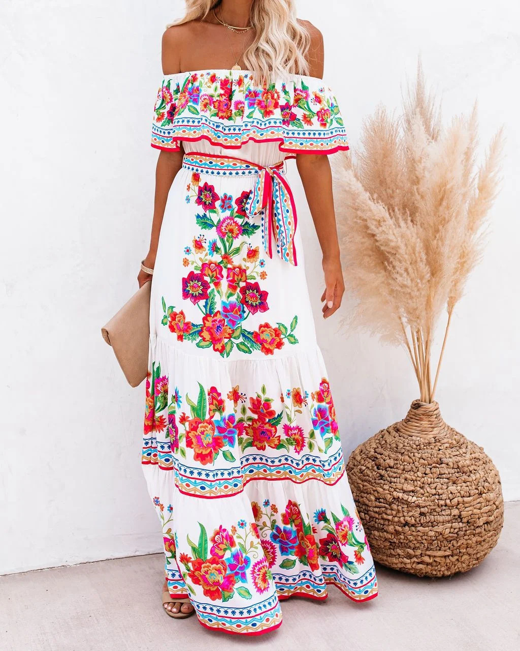 Brownm Brownm And Summer 2025 New Shoulder-To-Shoulder Red Flower Printing Long Dress
