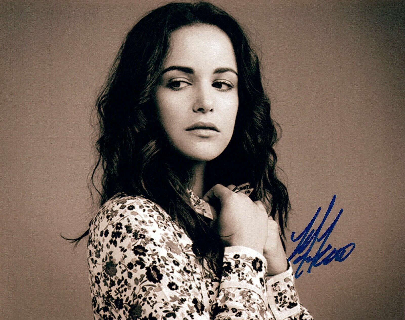 Melissa Fumero Autographed Signed 8x10 Photo Poster painting ( Brooklyn Nine-Nine ) REPRINT