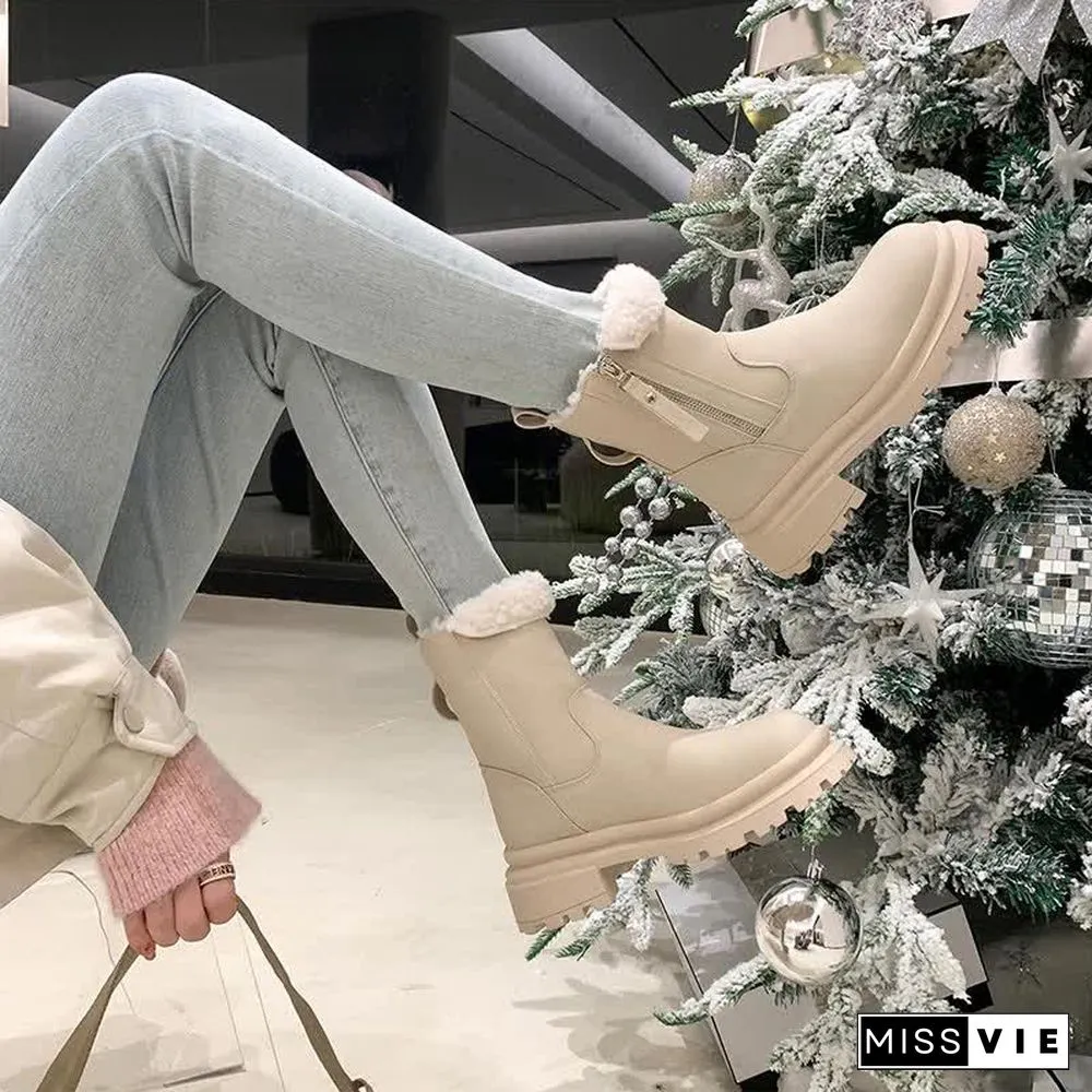 Chic Round Toe Plush Martin Boots