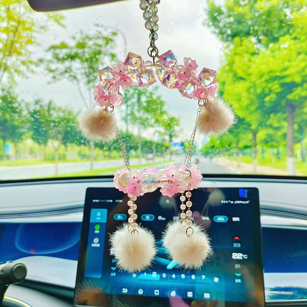 Cute Car Hanging Fur Ball Acrylic Beads Car Accessories Car Rear View Mirror Hanging Accessories