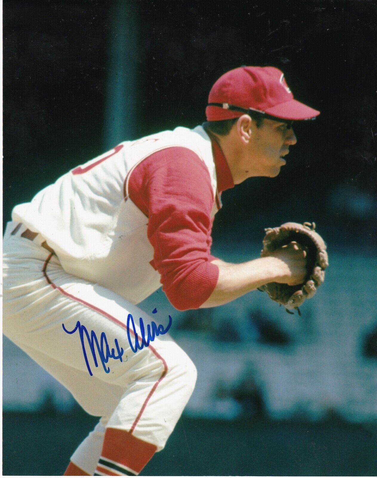 MAX ALVIS CLEVELAND INDIANS ACTION SIGNED 8x10