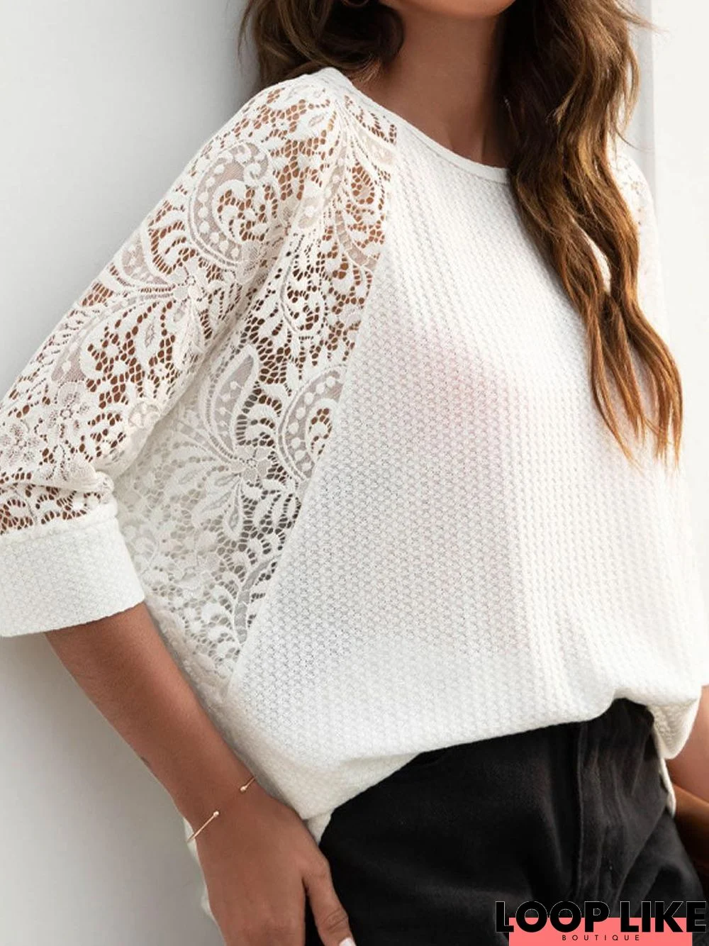 Round Neck Lace Panel Casual Short Sleeve T-Shirt