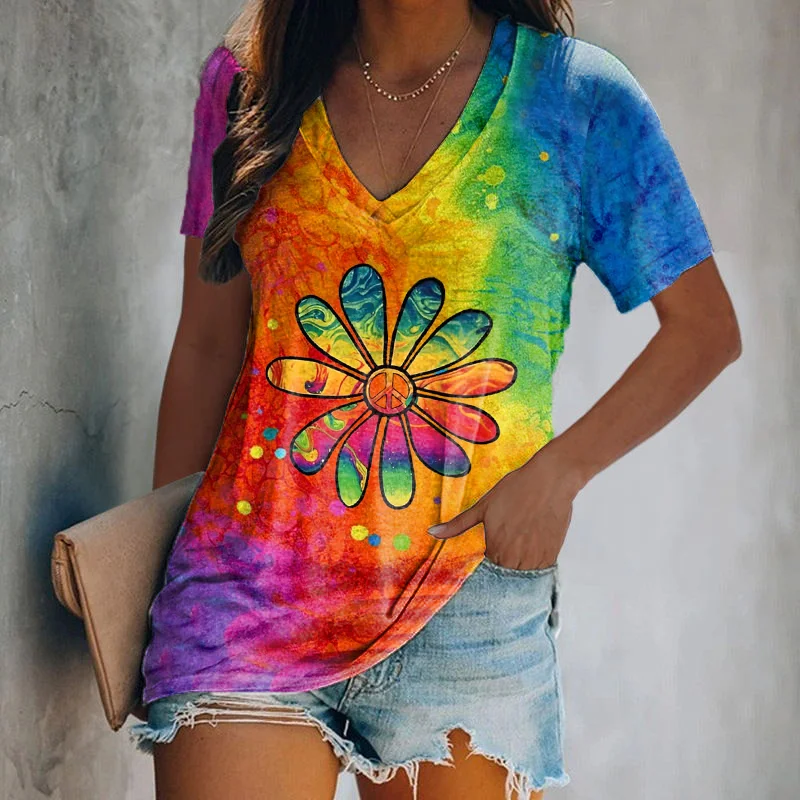Daisy Peace Colored V Neck T-Shirt