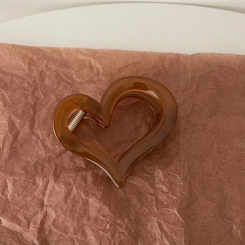 Women’s Casual Streetwear Heart Shape Arylic Handmade Hair Claws