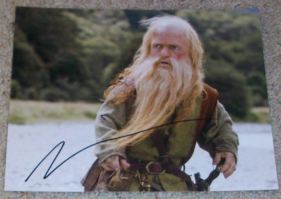 PETER DINKLAGE SIGNED AUTOGRAPH THE CHRONICLES OF NARNIA 8x10 Photo Poster painting w/PROOF