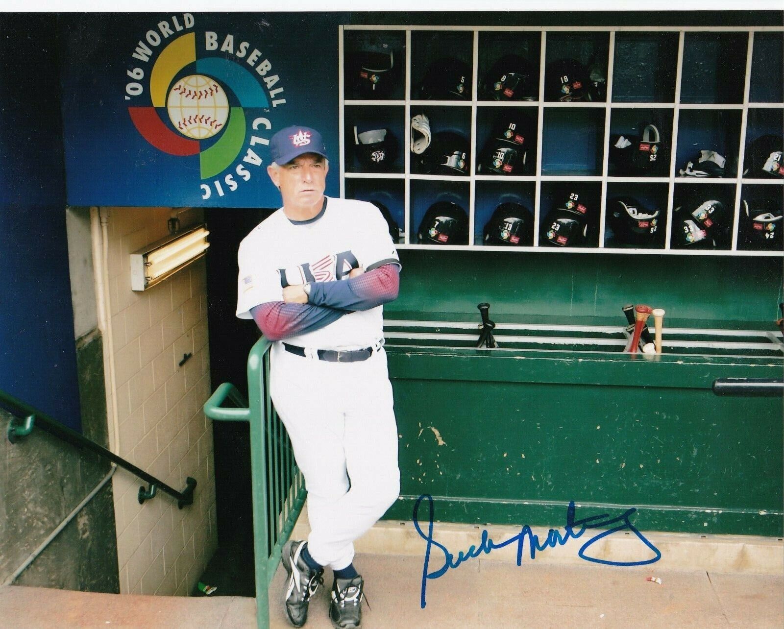 BUCK MARTINEZ TEAM USA 2006 WORLD BASEBALL CLASSIC ACTION SIGNED 8x10