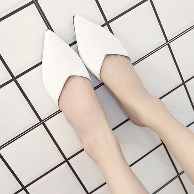 Women Slippers Fashion Pointed Flat Shoes 2021 Summer Solid Color Simplicity  Slip on Leisure Ladies External Wear Women Shoes