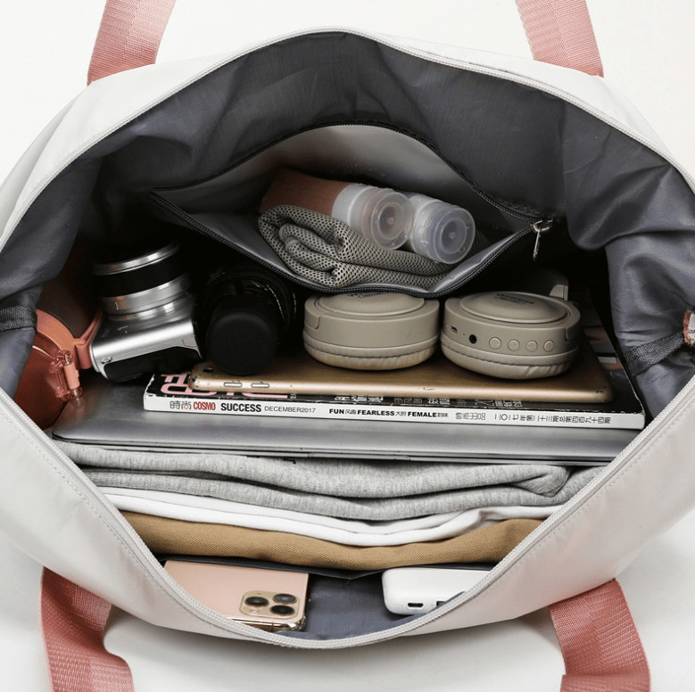 2022 New Foldable Dry/Wet Separation Multi Gesture Travel Bag