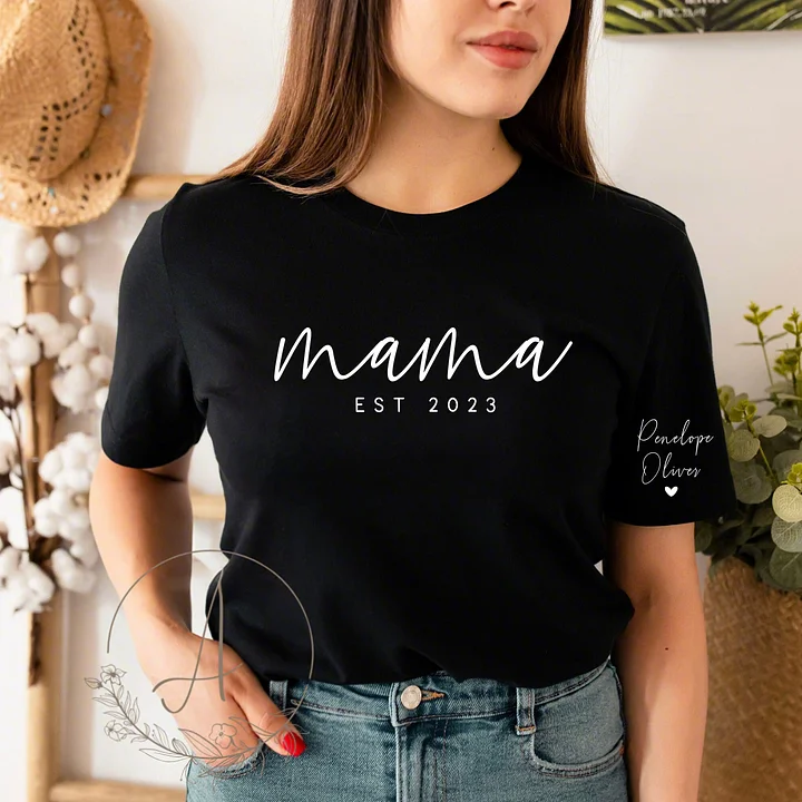 Minimalist Mama T shirt with Date and Children Name