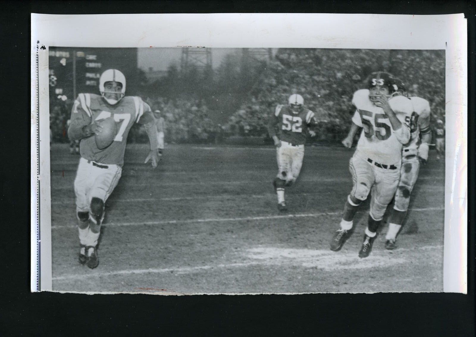 Johnny Sample touchdown 1959 NFL Championship Game Press Photo Poster painting Baltimore Colts