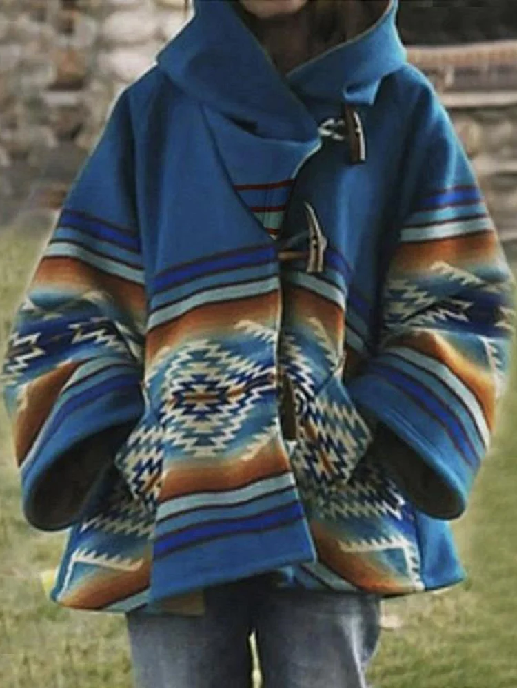 Beth Dutton Cloak Poncho on Yellowstone Kelly Reilly White Poncho Cloak Horn Button Coat