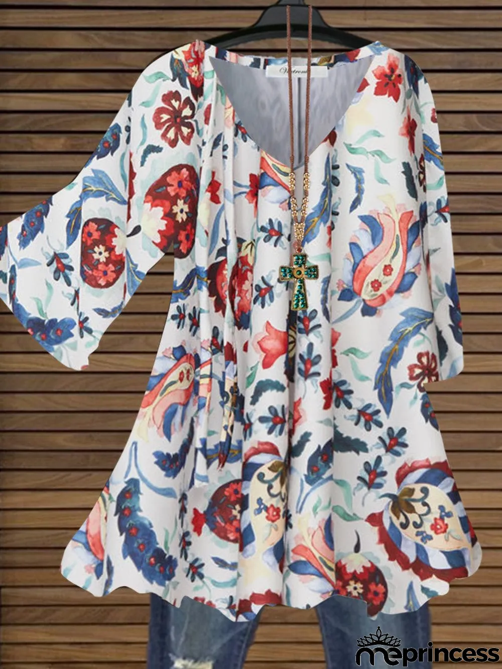 Women 3/4 Sleeve V-neck Floral Printed Graphic Top