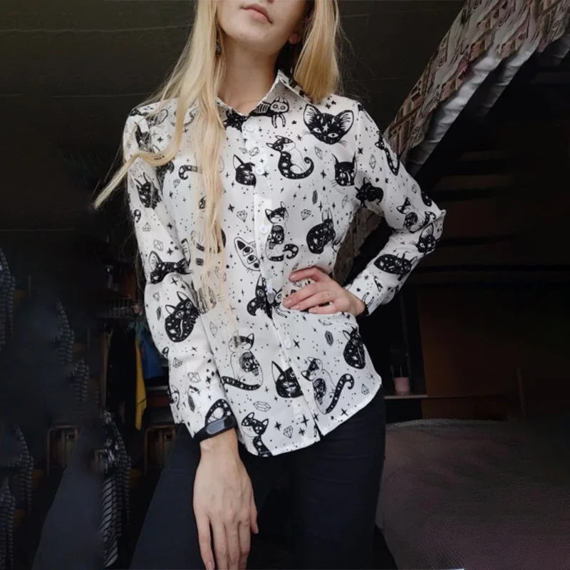Soft and Loose Style Cartoon Cat Print Long Sleeve Blouses
