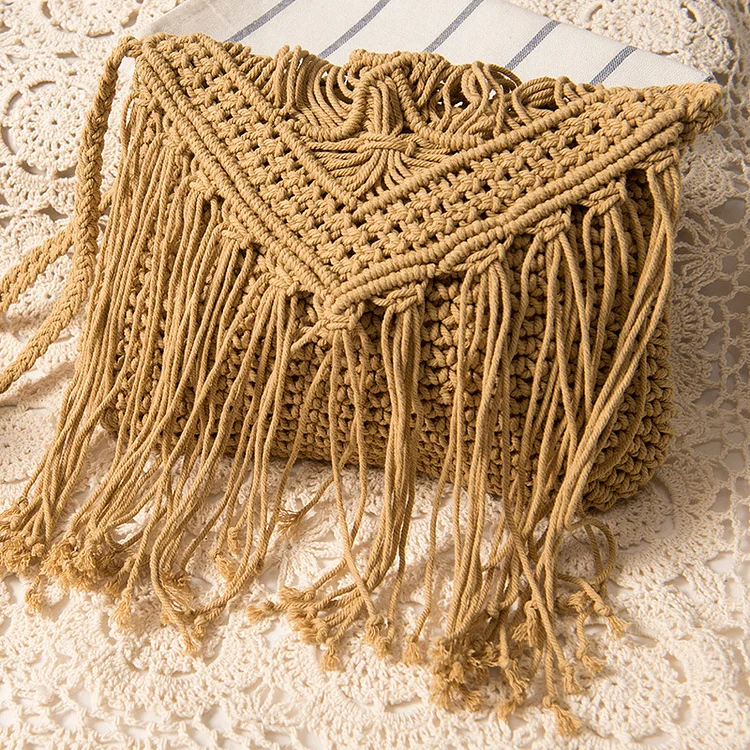 Women's Beach Vacation Tassel Cotton Woven Bag