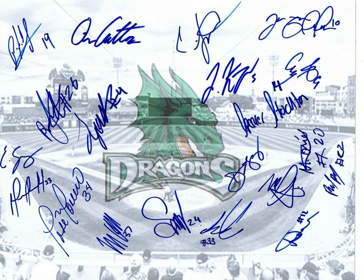 2021 Dayton Dragons TEAM autographed signed 8x10 baseball Photo Poster painting Cincinnati Reds!