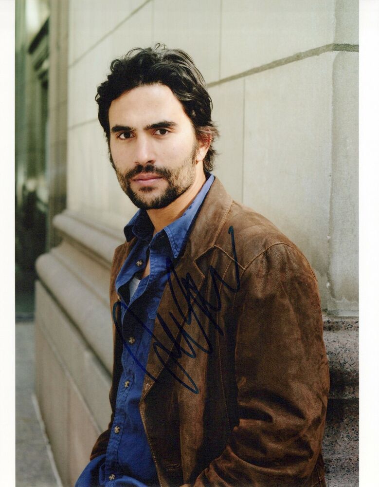 Ignacio Serricchio head shot autographed Photo Poster painting signed 8x10 #2