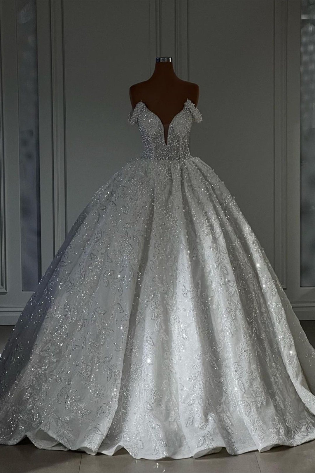 One Shoulder Lace Appliqued Wedding Dress White