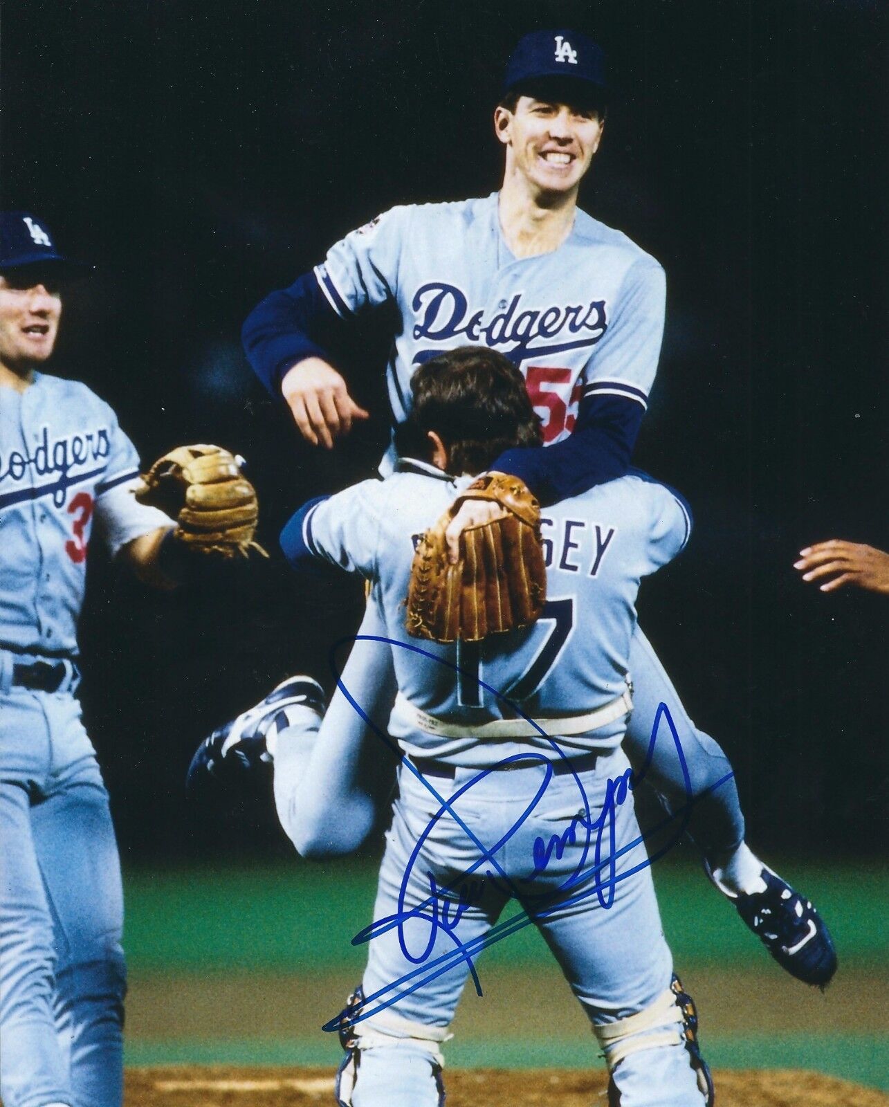 AUTOGRAPHED 8x10 RICK DEMPSEY Los Angeles Dodgers Photo Poster painting W/COA