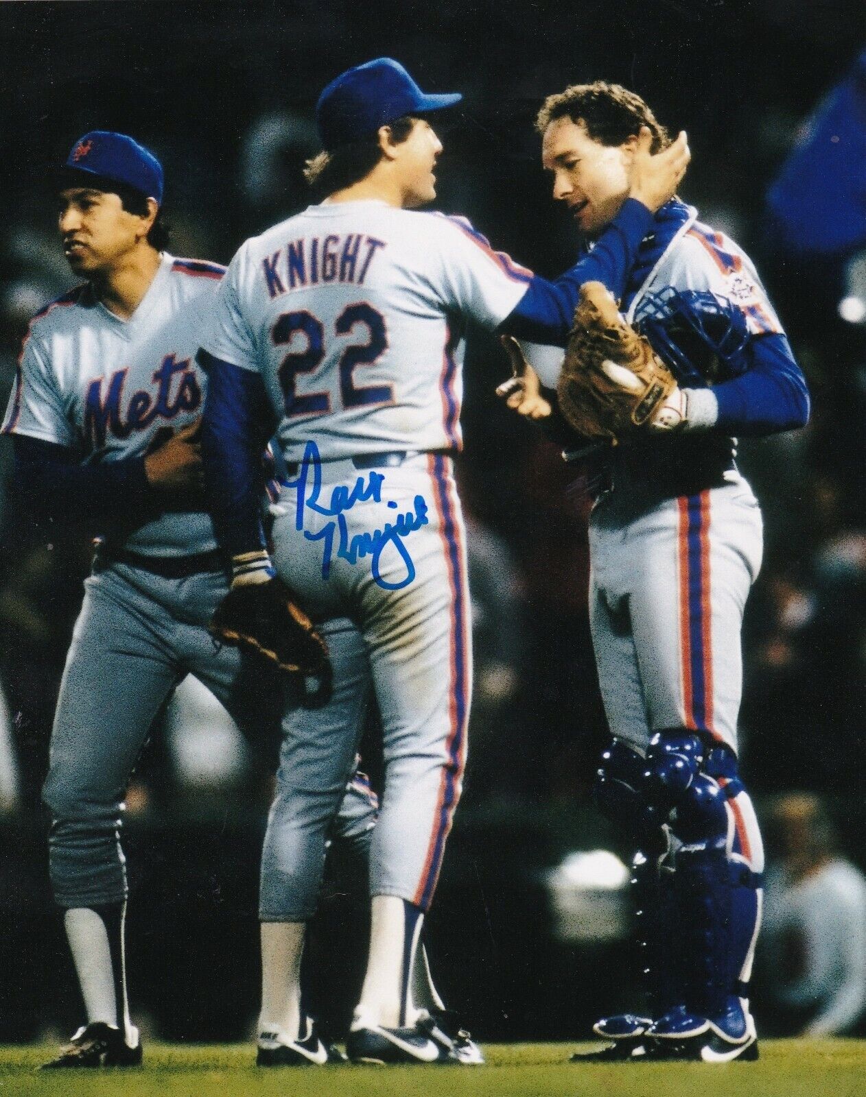 RAY KNIGHT NEW YORK METS W/ GARY CARTER ACTION SIGNED 8x10