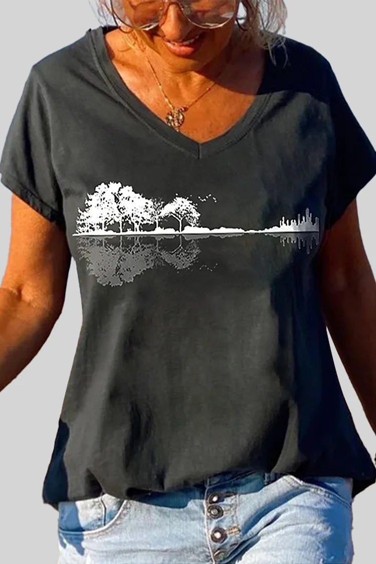 Tree Pattern Print V Neck Short Sleeve Black Casual T-shirt 