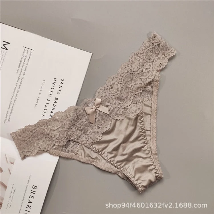 Underwear Women Sexy Lace Thong Pants Female Hollow Out Panties Low Waist Fashion Underpants New Ladies Bow Underwear Shorts