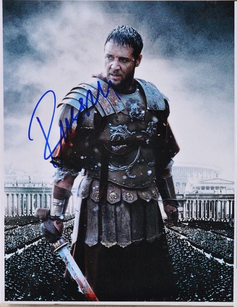 RUSSELL CROWE GLADIATOR Signed Photo Poster painting wcoa
