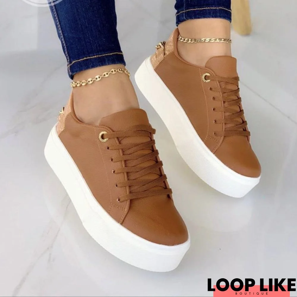 Casual Sports Shoes: Flat Sneakers for Women with Chain Lace-Up Design