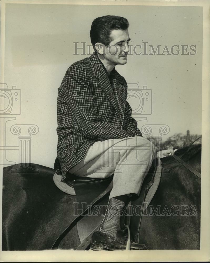 Press Photo Poster painting Con Errico Horse and Rider - nos10259