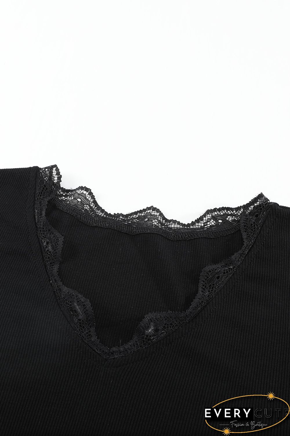 Lace Splicing Scallop V Neck Long Sleeve Blouse