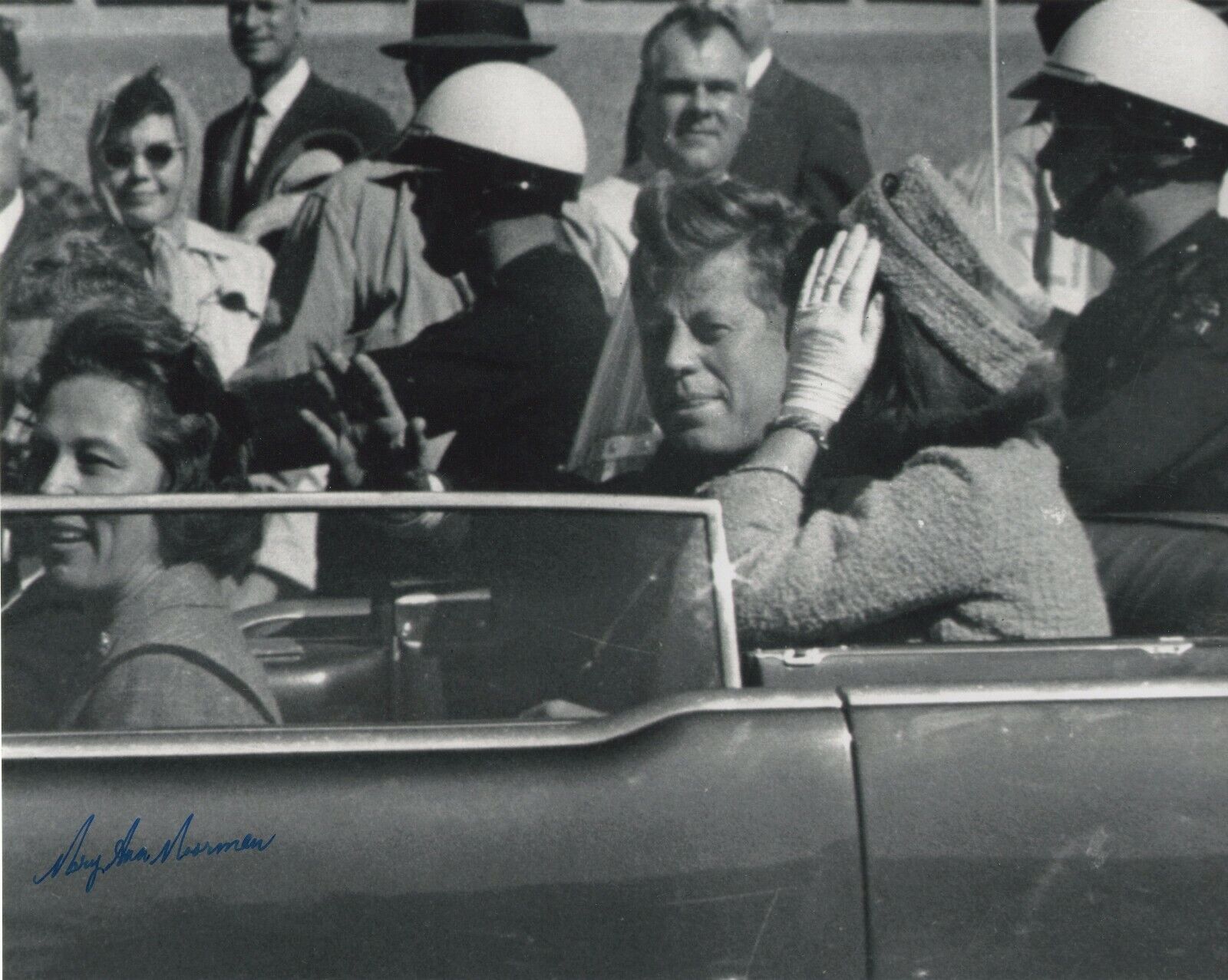 MARY ANN MOORMAN SIGNED AUTOGRAPH JFK ASSASSINATION WITNESS 8X10 Photo Poster painting