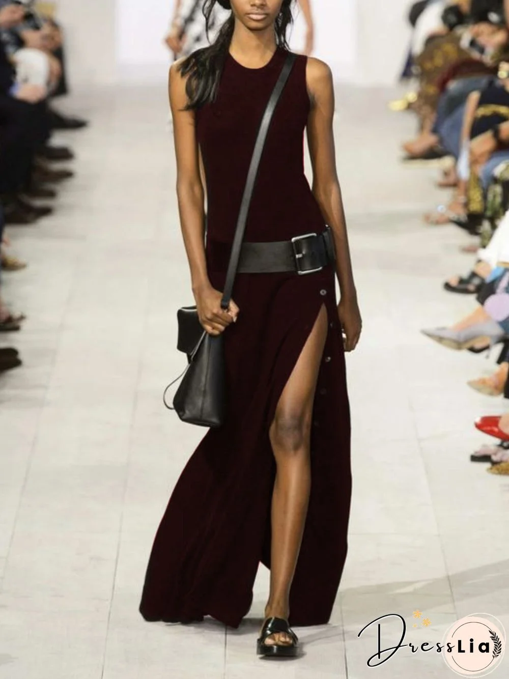 Women Casual Sleeveless Round Neck Plus Size Maxi Dresses