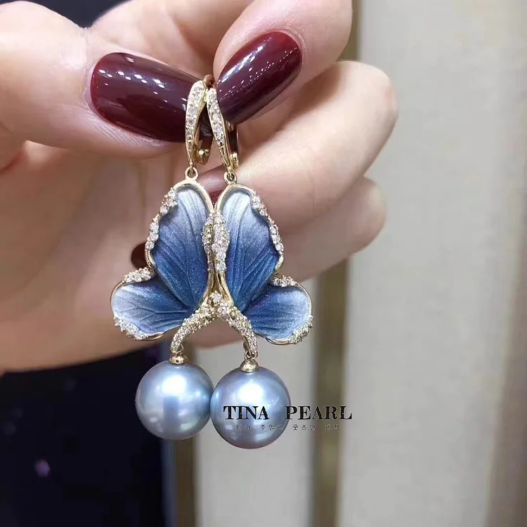 2024 TINA Jewelry Seawater Tahiti Pearl +18k+ Diamond butterfly earrings