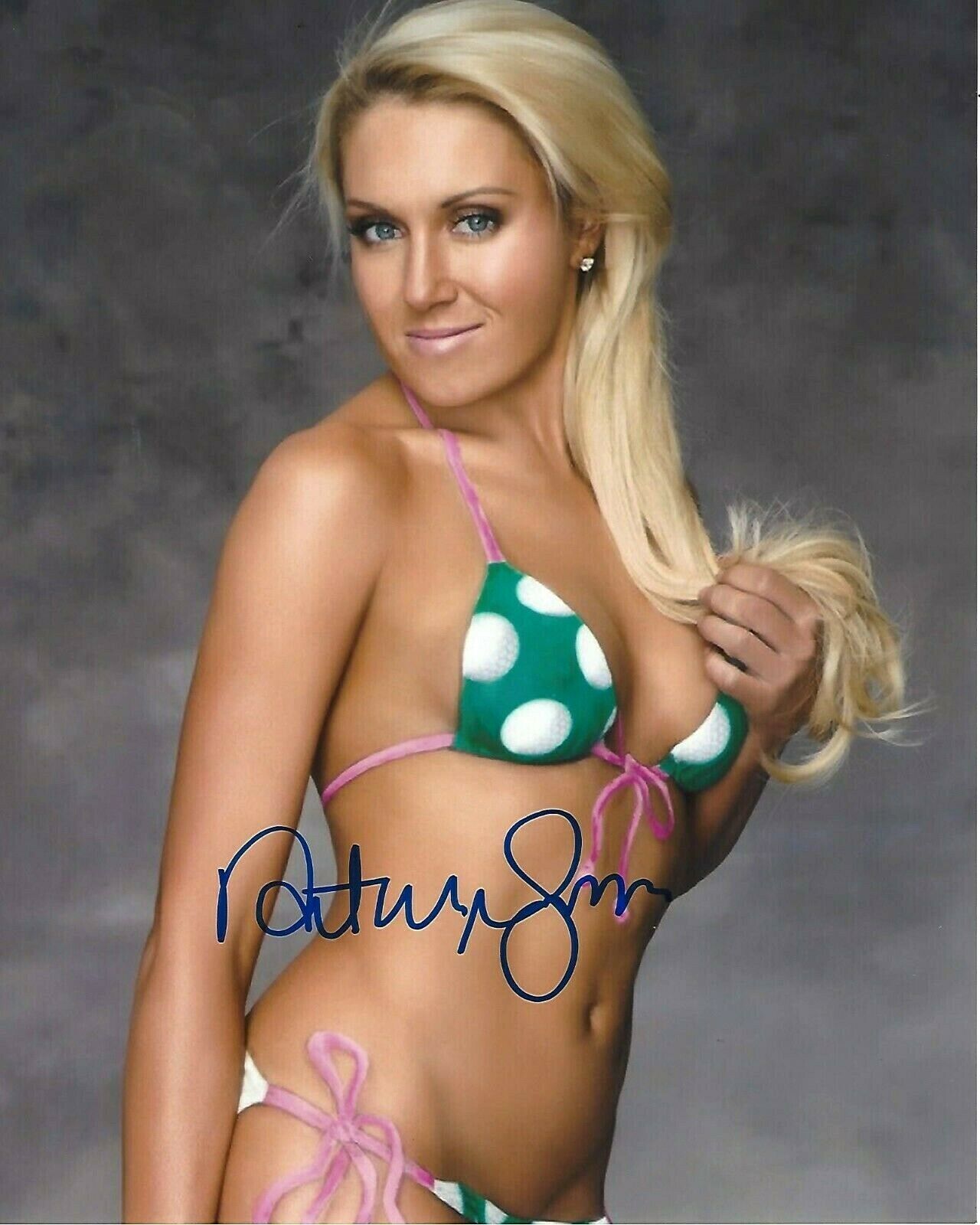 SEXY LPGA GOLFER NATALIE GULBIS HAND SIGNED 8x10 Photo Poster painting E w/COA PROOF SI SWIMSUIT