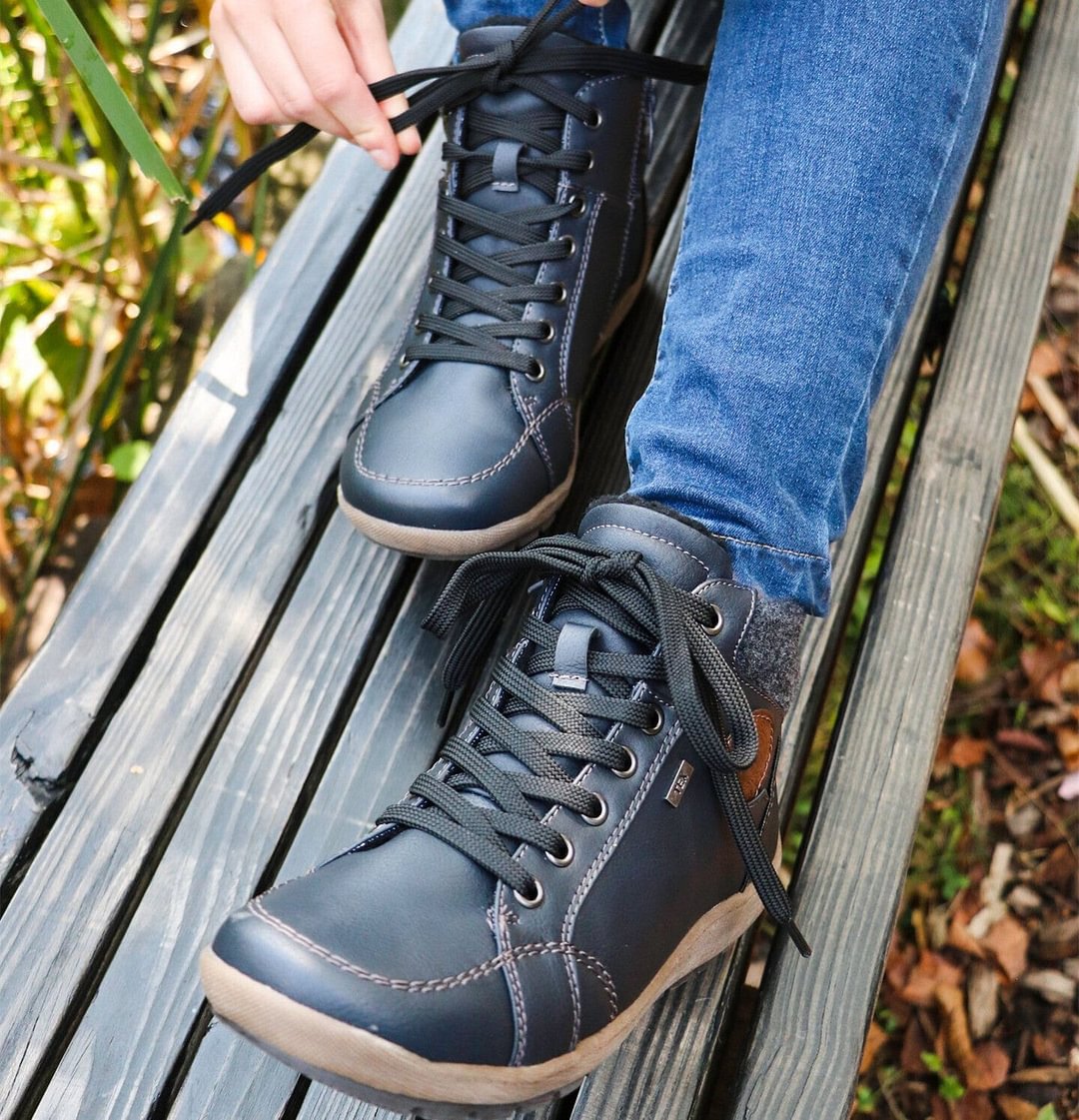 2021 Women's Casual Orthotic Lace-up Ankle Boots