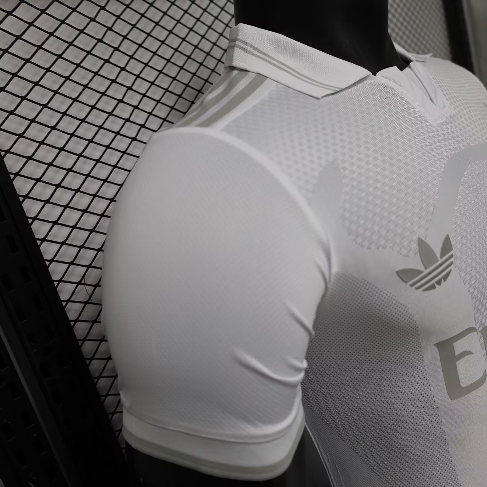 26/27 Real Madrid 125th Anniversary Edition Player Version Football T-Shirt Thai Quality