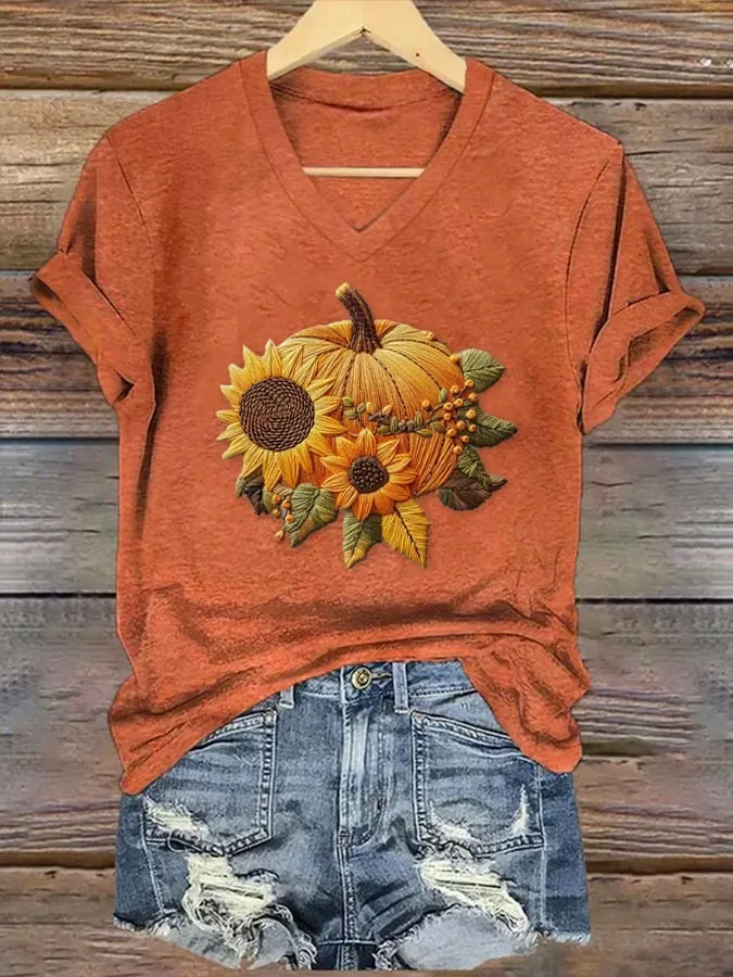 Women's Floral Pumpkin Halloween T-Shirt 