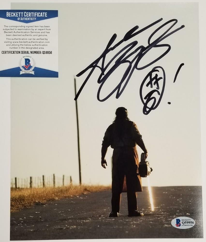 Andrew Bryniarski signed Texas Chainsaw Massacre 8x10 Photo Poster painting #4 ~ Beckett BAS COA