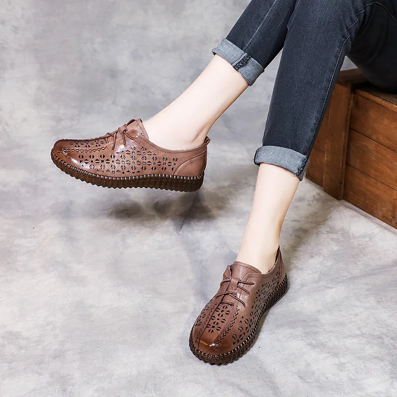 Yyvonne The Size Of The Leather Soft-Soled Hole Shoes Women's Sandals 4142 Breathable Women's Shoes Hand-Empty Mother Shoes Low Heel