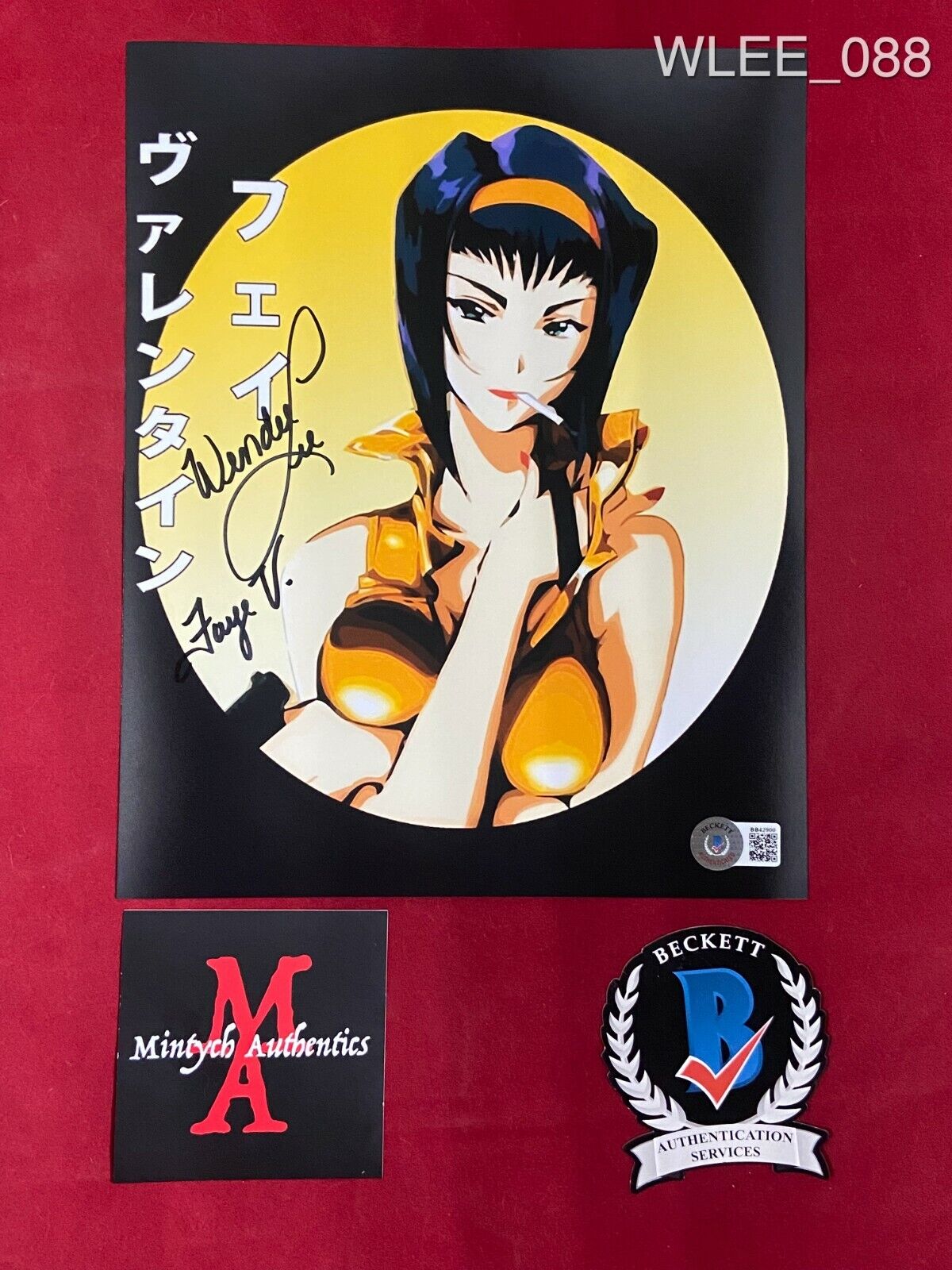 WENDEE LEE SIGNED 8x10 Photo Poster painting! COWBOY BEBOP! FAYE VALENTINE! BECKETT COA! ANIME!