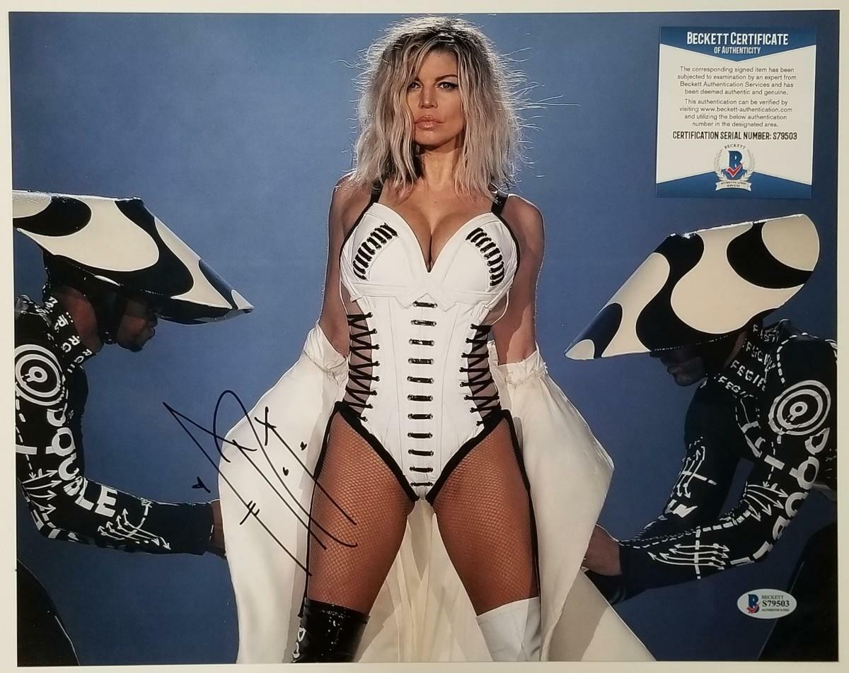 Stacy Ferguson Fergie signed 11x14 Photo Poster painting #2 Black Eyed Peas Autograph ~ BAS COA