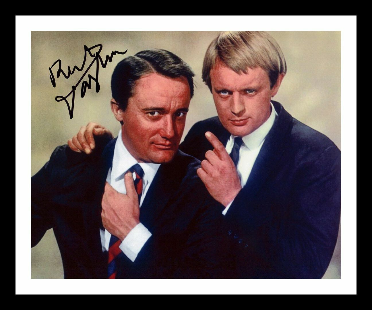Robert Vaughn - Napoleon Solo Autographed Signed & Framed Photo Poster painting 1