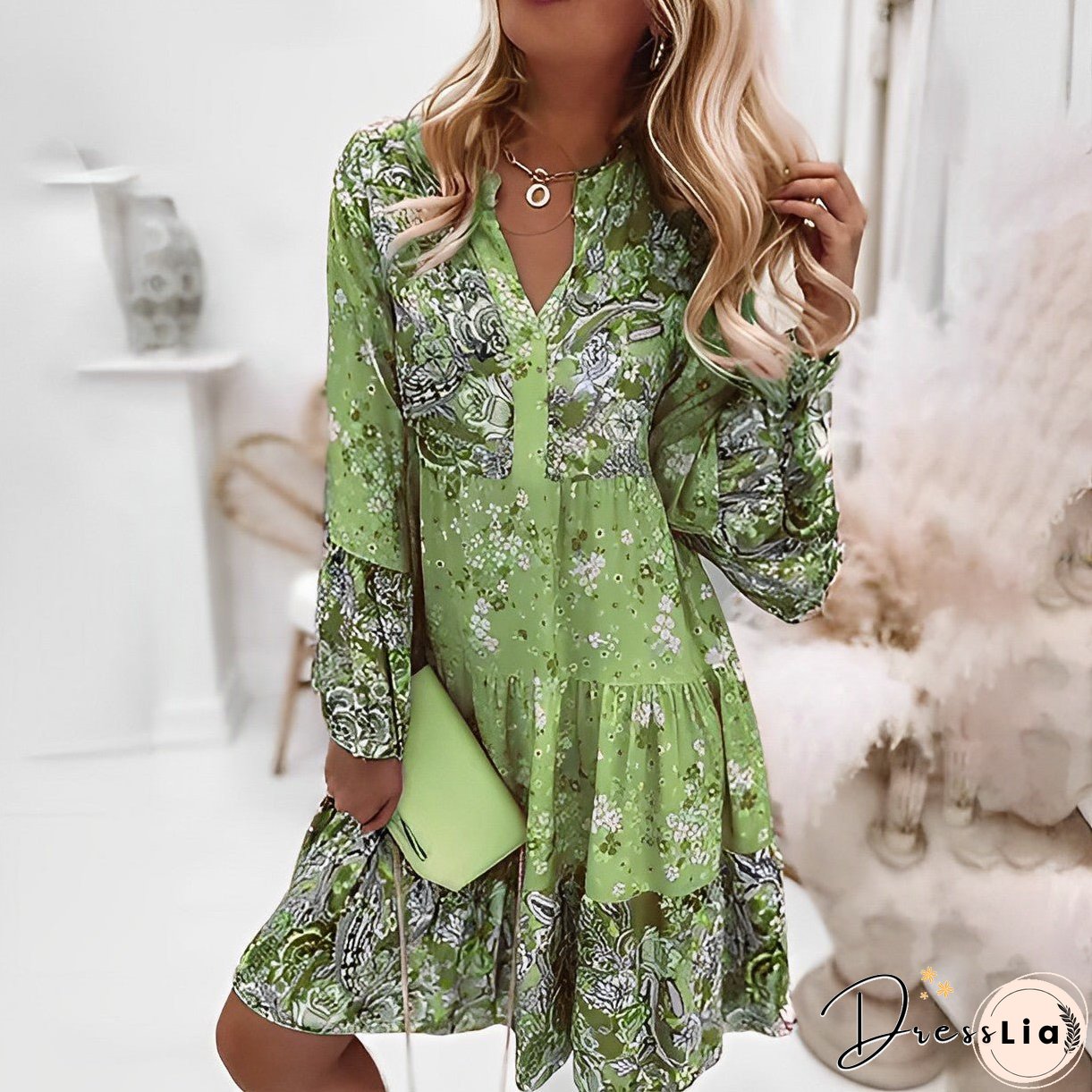 Vintage dress with floral print