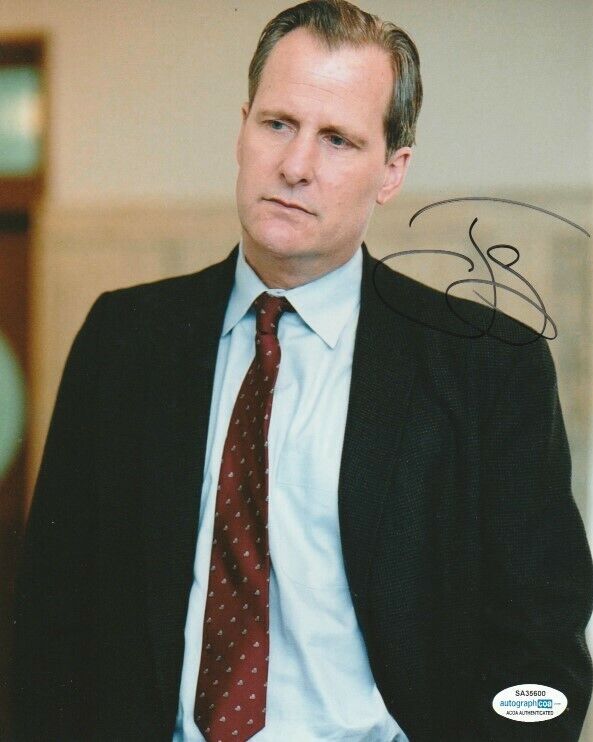 JEFF DANIELS SIGNED 8x10 Photo Poster painting #2 COMEY RULE NEWSROOM DUMB AND DUMBER ACOA COA