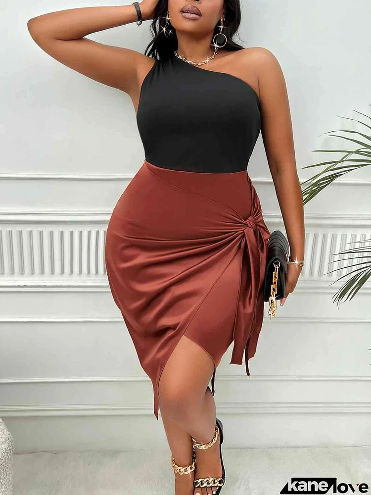 Plus Size One-Shoulder Sleeveless Tied Dress