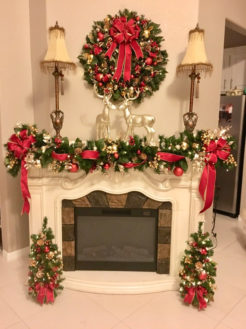 THE CORDLESS PRELIT RED VELVET HOLIDAY TRIM