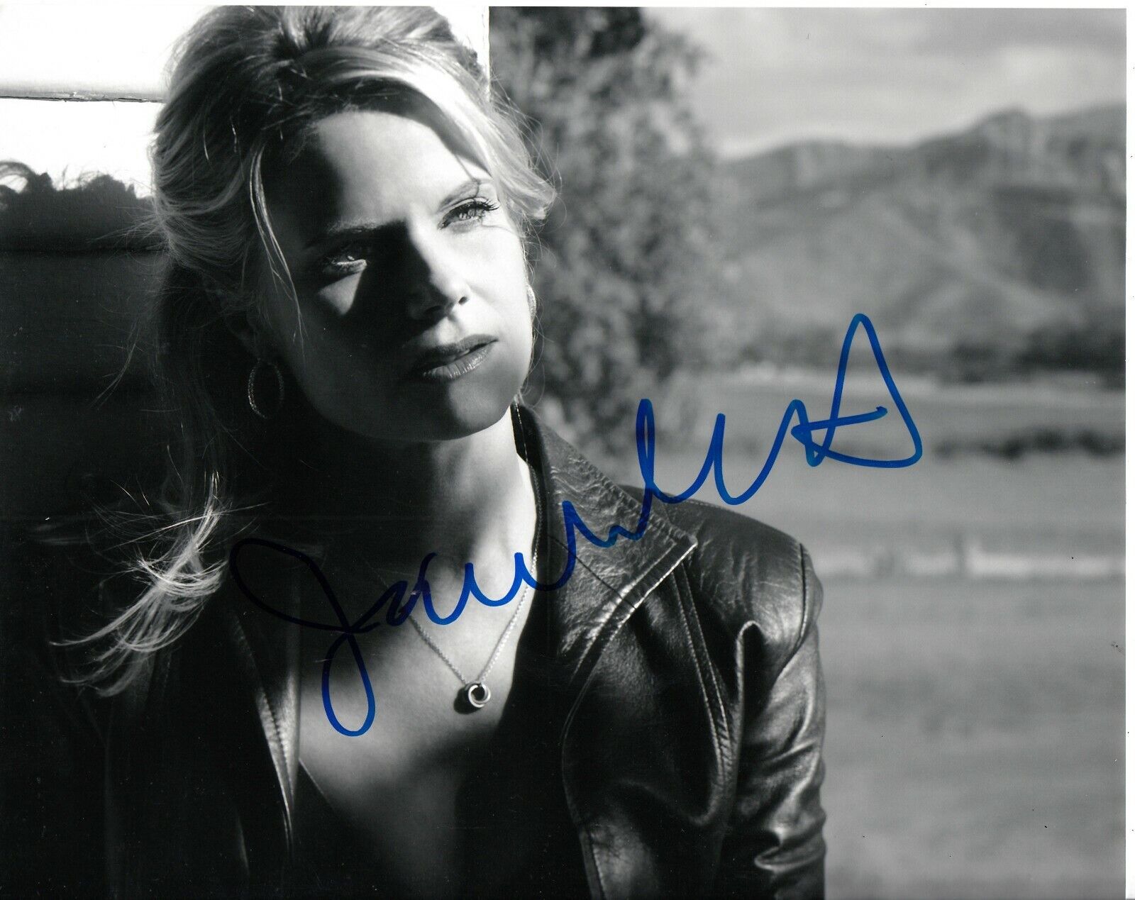 JOELLE CARTER SIGNED JUSTIFIED Photo Poster painting UACC REG 242 FILM AUTOGRAPHS